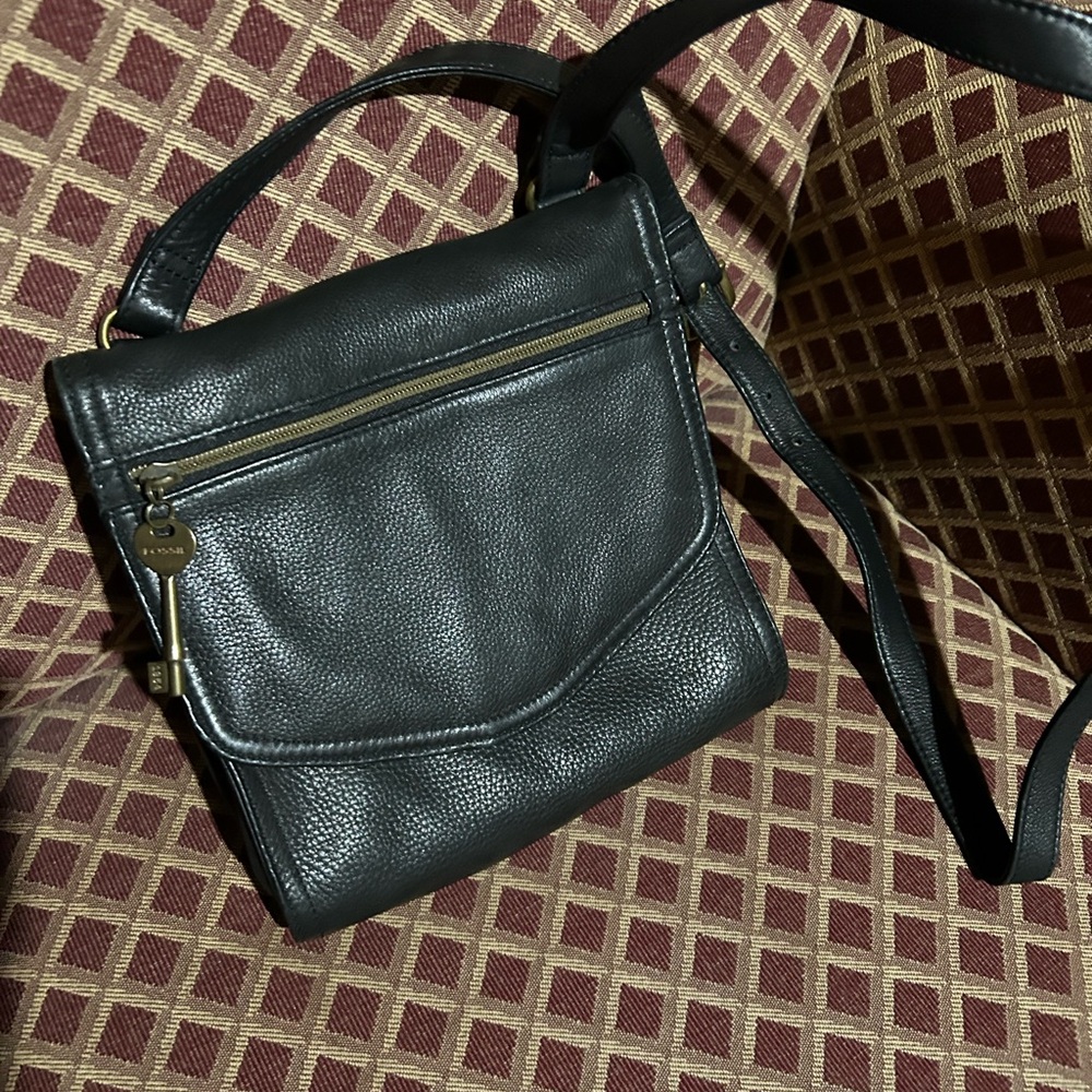 Fossil Black Leather Messenger Bag